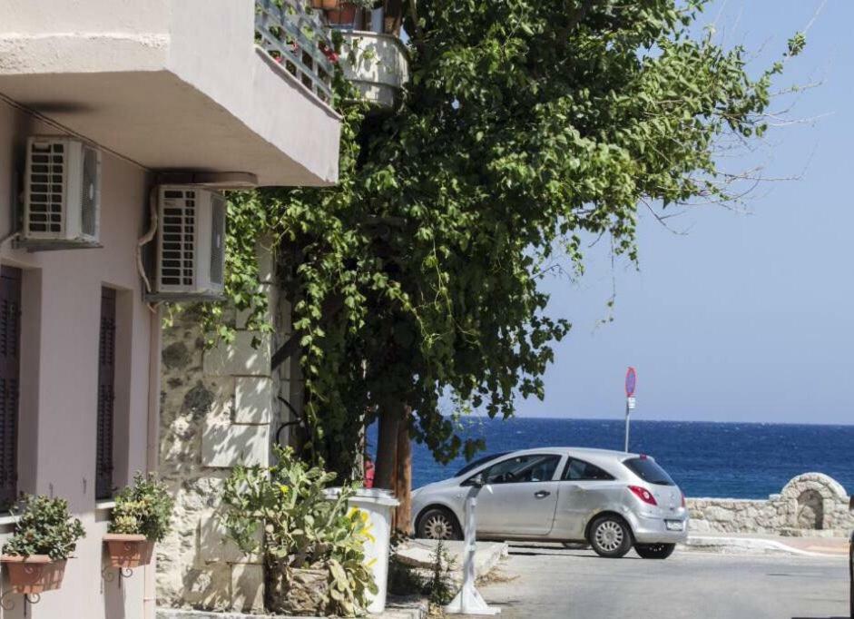 My Sweet Corner House Villa Palaiochora Exterior photo